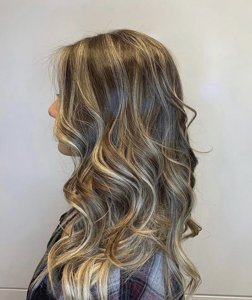 Finding the Perfect Ladies Hair Salon near Me