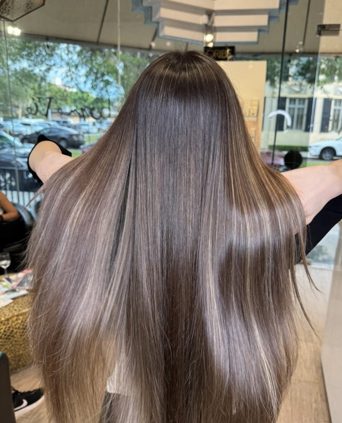 hair gloss treatment in hair salon